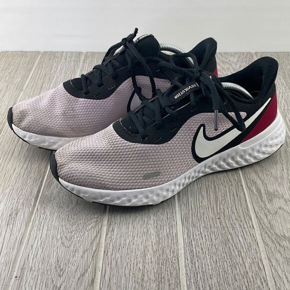 Nike Women's Revolution 5 Iced Marathon Running Shoes Pink & Maroon. Size 9.5 - Picture 2 of 9